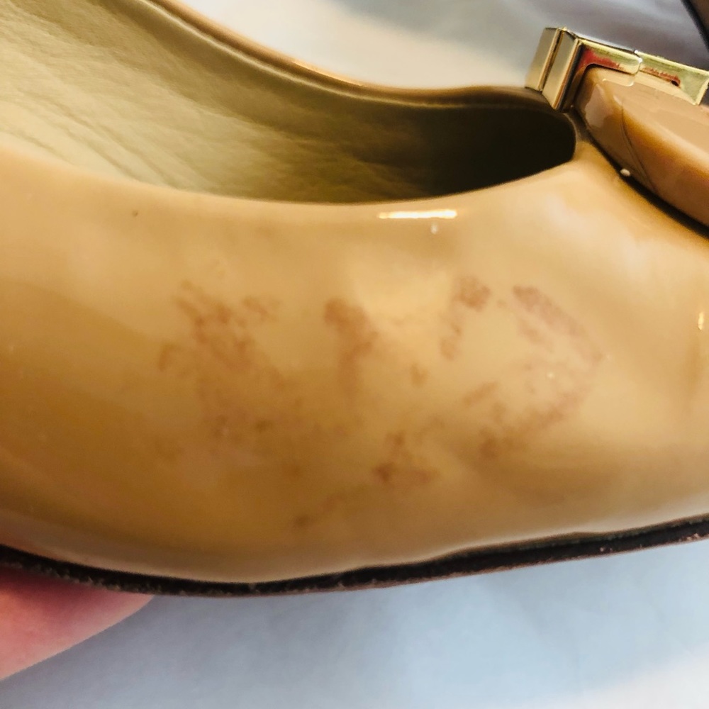 ❤️SOLD❤️TORY BURCH T Ring Flats Soft Patent Leather Camellia Pink NUDE - Picture 3 of 13